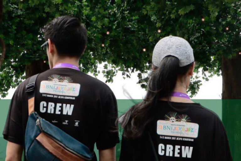 Inspirasi custom apparel untuk brand, komunitas, dan identitas personal