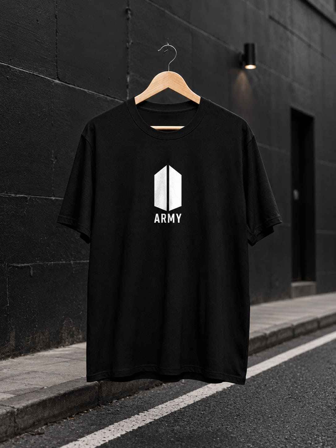 T-Shirt Custom Bergaya Kasual